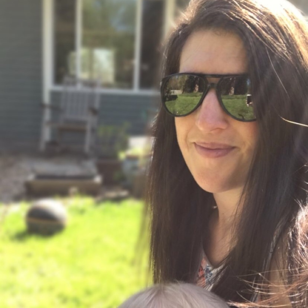 Meet your Posher, Adriel